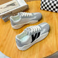 Platte witte hardloopschoenen