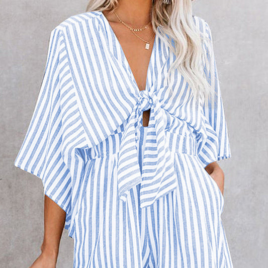 Gestreepte V-hals jumpsuit shorts voor dames
