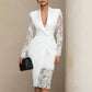 Vestido ajustado elegante para mujer con cuello en V y mangas de encaje